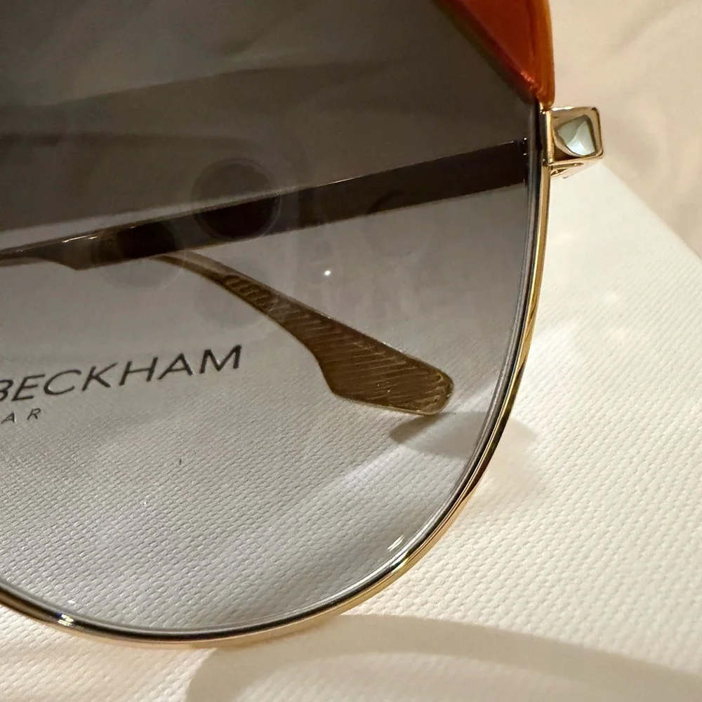 Victoria Beckham NWT Aviator Sunglasses - Picture 4 of 8